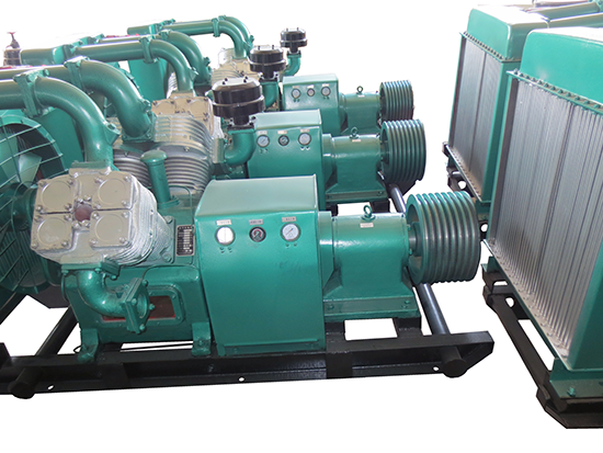 油田(tian)專用空壓(ya)機