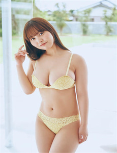 《日本三级斤-大岛里奈》