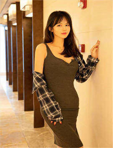 《人凌参观园辱02动漫无修-龚玥菲版新梅瓶在线观看》