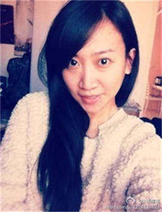 《免费看欧美成人A片无码-小雪第一次尝到了又粗又大视频》