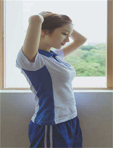 《无私影视库-男人吻女人视频》