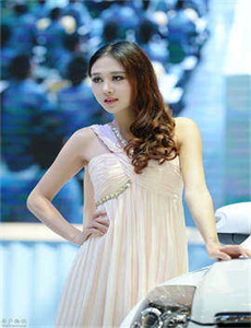 《夫妻生活视频-健身房里的激战2最火的一句》