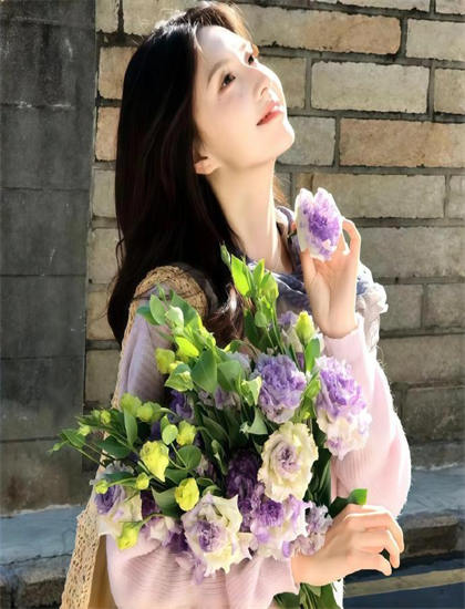 《已婚妇女的下午》主流评价对比：专业影评与观众口碑差异