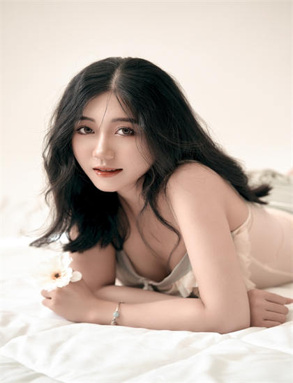 【艺术赏析】《女皇之刃：无限》的观众反响与社会影响 哲学思考下的的专业分析